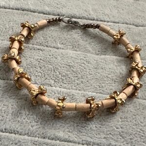 Bow Tie Detail Bracelet